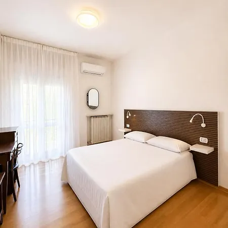 Vima Sirmione